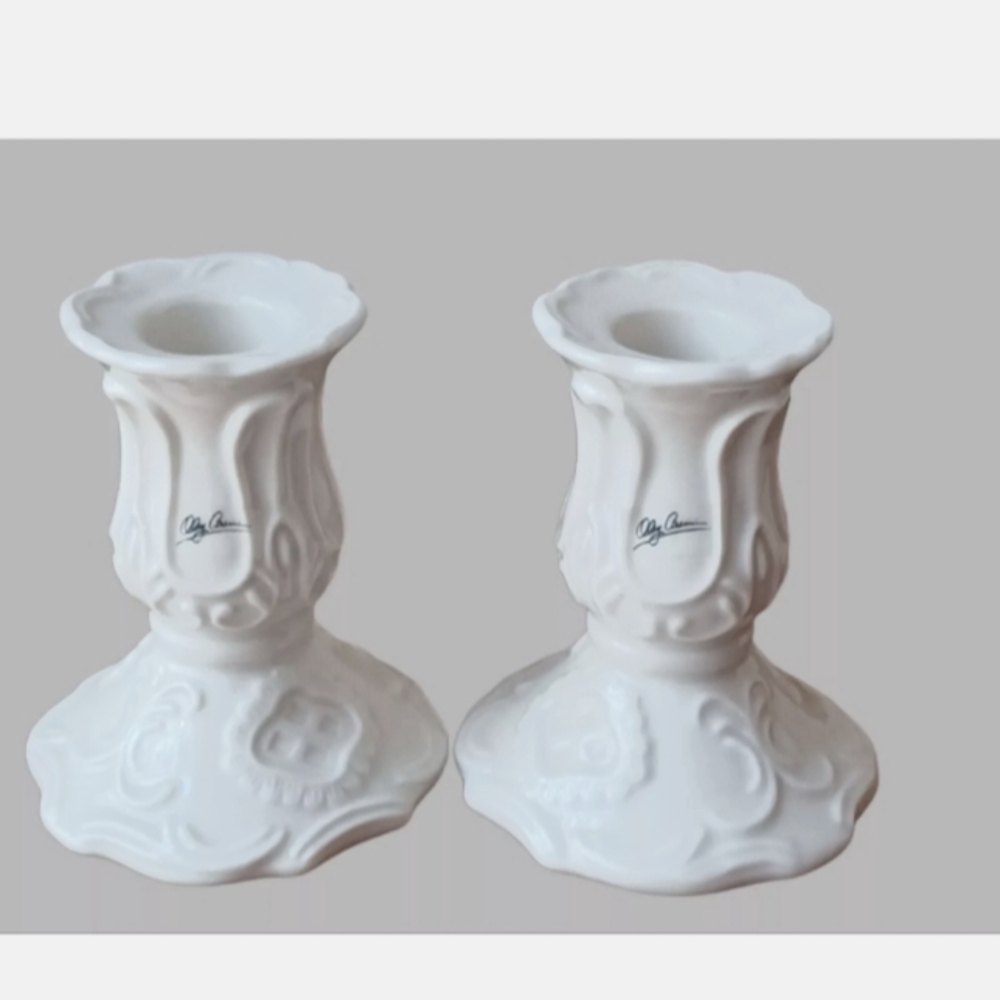Pair Oleg Cassini Ivory Embossed Porcelain Taper Candle Holders Wedding New 3.5"